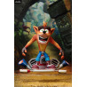 Crash Bandicoot - Figurine Crash, Deluxe Hoverboard