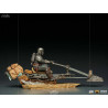 Star Wars The Mandalorian - Mandalorian on Speederbike figure, Deluxe Art Scale