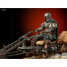 Star Wars The Mandalorian - Mandalorian on Speederbike figure, Deluxe Art Scale