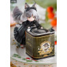 Decorated Life Collection - Tea Time Cats Li Hua figure