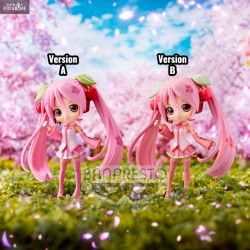 Figure Miku Hatsune Sakura...