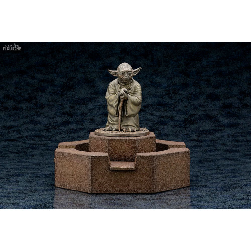 Star Wars - Figurine Yoda...