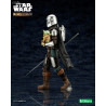 Star Wars The Mandalorian - Mandalorian & Grogu figure with Beskar Staff, ARTFX