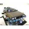 Retour vers le Futur II - Figurine DeLorean, diorama lumineux ver. Machine Floating