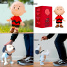Peanuts - Figurine Snoopy (Newsprint Grayscale) ou Charlie Brown (Red Shirt), Supersize
