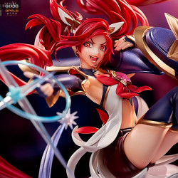 League of Legends -...