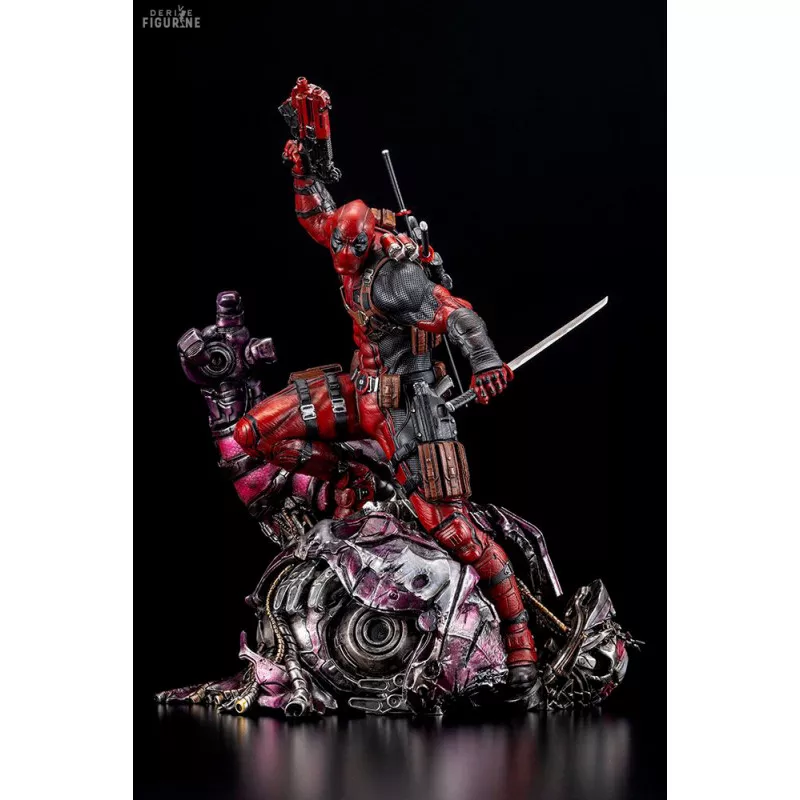 Marvel - Deadpool figure,...