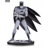 DC Comics, Batman Black & White - Batman figure by Jiro Kuwata limited to 5000 copies