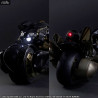 Final Fantasy VII Advent Children - Cloud Strife & Fenrir figure, Play Arts Kai