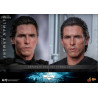 DC Comics The Dark Knight Rises - figurines et diorama Batman Armory with Bruce Wayne, Movie Masterpiece