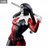 DC Comics - Figure Batman Black & White, Harley Quinn Red White & Black or The Joker Purple Craze