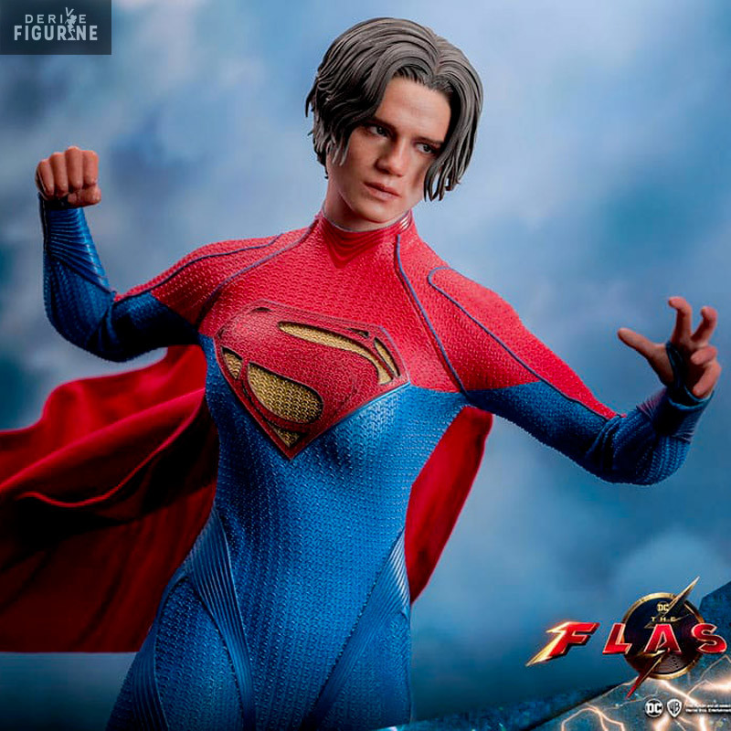 DC Comics, The Flash - Figure Supergirl, Movie Masterpiece