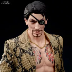 Yakuza Like a Dragon:...
