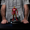 Marvel - Figurine Iron Man Unleashed, Deluxe Art Scale