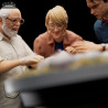 Jurassic Park - Dino Hatching figure, Art Scale