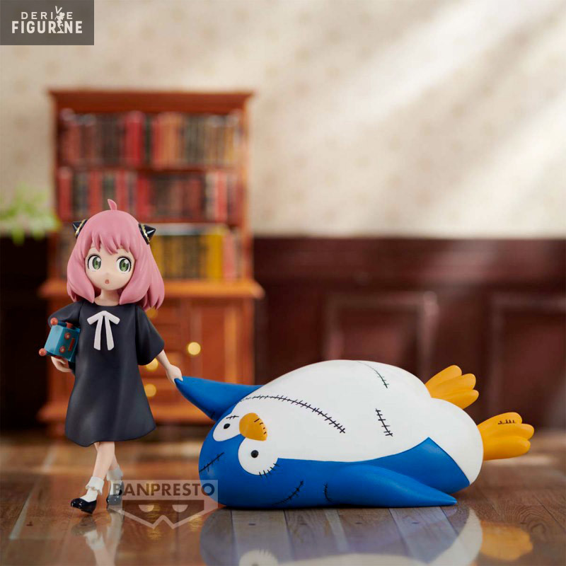 Spy x Family - Anya Forger & Penguin figure, Break Time Collection