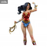 DC Comics - Wonder Woman figure by J. Scott Campbell, DC Cover Girls
