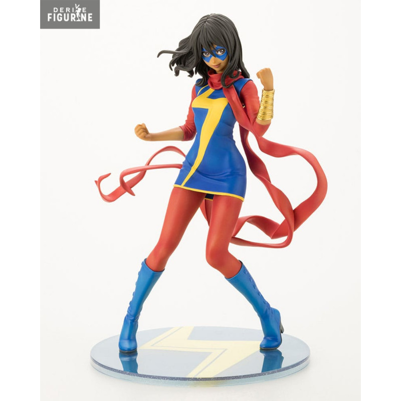 Marvel - Mrs. Marvel figure...