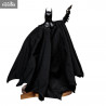 DC Comics - Figurine The Flash (Ezra Miller) ou Batman (Michael Keaton)