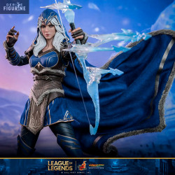 League of Legends -...