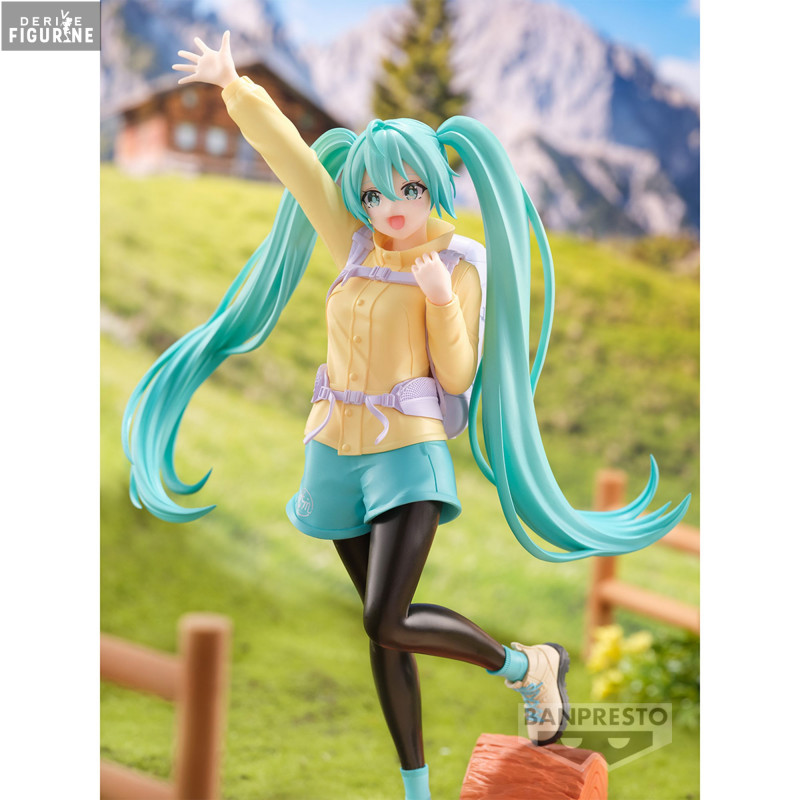Hatsune Miku figure,...