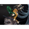 Attack on Titan - Levi vs Beast Titan figure