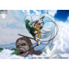 Attack on Titan - Levi vs Beast Titan figure