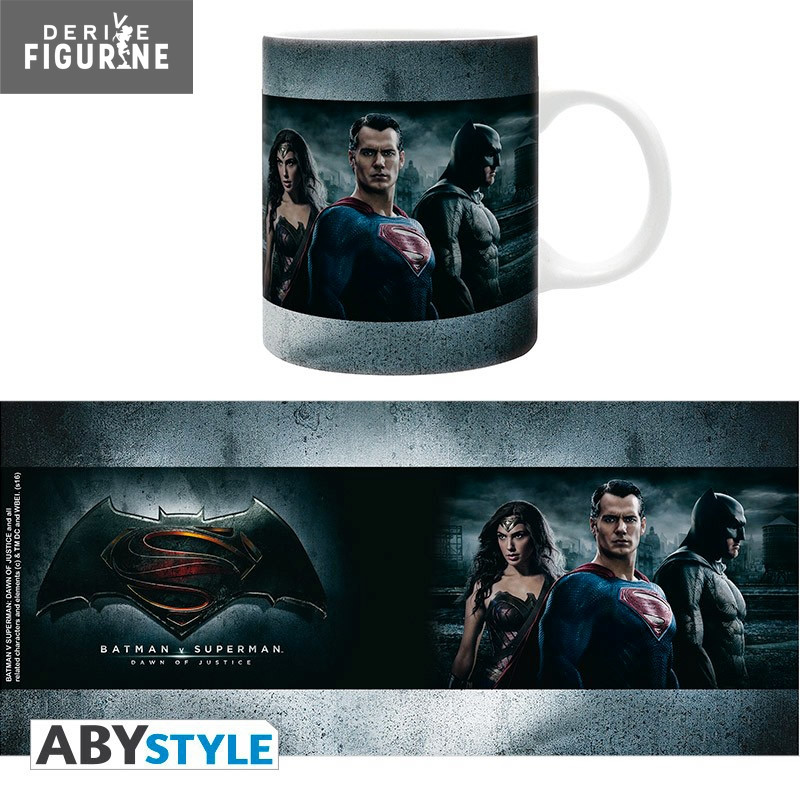 DC Comics mug - Batman v...