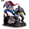 DC Comics - Figurie of your choice, Batman vs Killer Croc, Batman vs Superman or Batman on horseback, Mini Battle