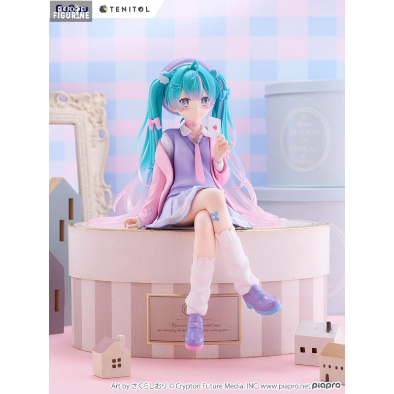 Hatsune Miku figure Love...