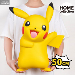 Pokemon - Pikachu figure,...