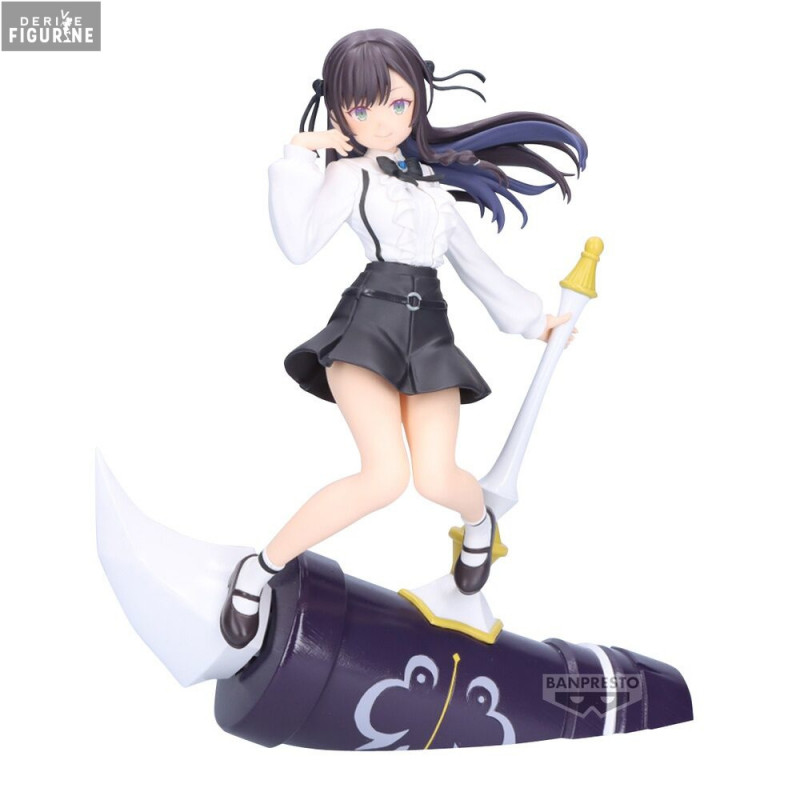 I May Be a Guild Receptionist - Figurine Alina Clover