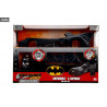 DC Comics - Pack vehicle + figure Batman and Batmobile 1966 or 1989, Build N' Collect