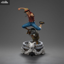 One Piece - Luffy figure,...