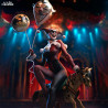 DC Comics - Harley Quinn figure Unleashed, Art Scale
