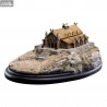 The Lord of the Rings - The Golden Hall of Edoras figure
