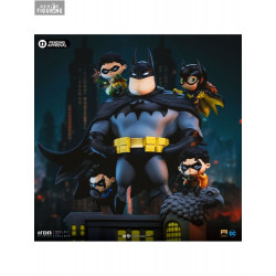 DC Comics - Batman Family...