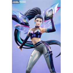 League of Legends -...