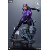 DC Comics - Catwoman figure (Purple Edition)