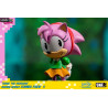 Sonic Boom8 - Amy or Super Sonic figure