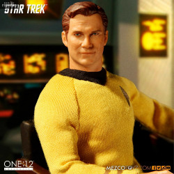 Star Trek - Figurine Kirk,...