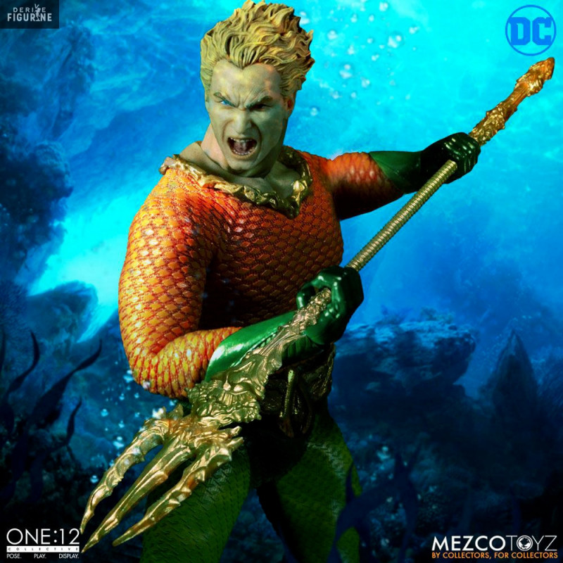 DC Comics - Aquaman figure,...