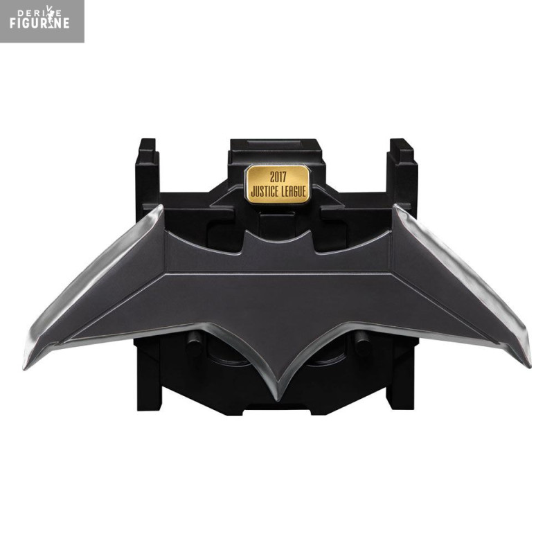 DC Comics, Justice League - Batarang replica
