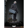 PRÉCOMMANDE - DC Comics, The Dark Knight - Figurine The Joker (Bank Robber Version), DX