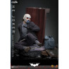 PRÉCOMMANDE - DC Comics, The Dark Knight - Figurine The Joker (Bank Robber Version), DX