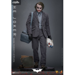PRE ORDER - DC Comics, The...