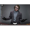 PRÉCOMMANDE - DC Comics, The Dark Knight - Figurine The Joker (Bank Robber Version), DX