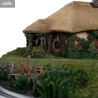 PRE ORDER - The Lord of the Rings - The Green Dragon Inn figure