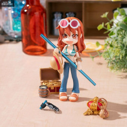 One Piece- Figurine Nami,...