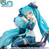 PREORDER - Mobile Suit Gundam x Hatsune Miku - Figurine Hatsune Miku x OO Gundam 45th Anniversary, Lucrea